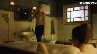 Rachel Skarsten und Anna Silk sexy, Szene in Lost Girl s03e12 (2013)