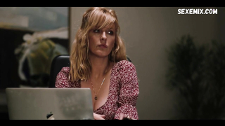 Escote de Kelly Reilly, escena en Yellowstone s02e07 (2019)