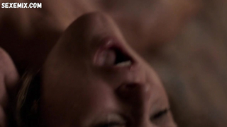 Keri Russell sexy, scena in The Americans s04e05 (2016)