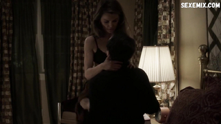 Keri Russell en topless, escena en The Americans s02e06 (2014)