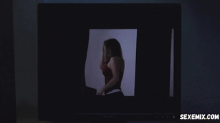 Maria Bea Travis sexy, scena in Frames (2012)