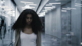 Sammy Boonstra, Imaan Hammam desnudo, escena en Nude Area (2014)