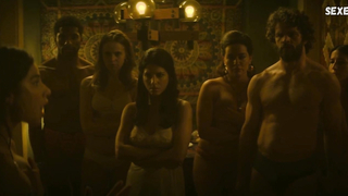 Diane Guerrero, Kayla Ibarra sexy, escena en Doom Patrol s02e09 (2020)