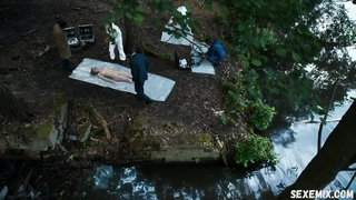 Natalie Lester, Nathalie Buscombe pokazuje nagie piersi, scena w Silent Witness s20e03 (2017)