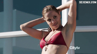 Margarita Levieva bikini rouge, scène dans Revenge s01e08 (2011)