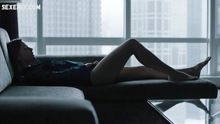 Riley Keough sexy, escena en The Girlfriend Experience s01e13 (2016)