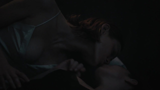 Anna Friel, Louisa Krause lesbiana, escena en The Girlfriend Experience s02e07 (2017)