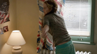 Taryn Manning sexy, escena en Orange Is the New Black s03e10 (2015)