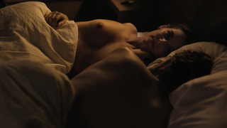 Riley Keough, sexy Szene in The Girlfriend Experience s01e06 (2016)