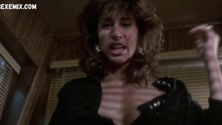 Darcy DeMoss es muy sexy y seductora en Viernes 13 Parte VI Jason Lives (1986)