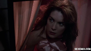 Bikiniszene von Lara Flynn Boyle in The Temp (1993)