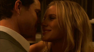 Katee Sackhoff es muy sexy en el programa "Nip/Tuck" s05e20 (2009)