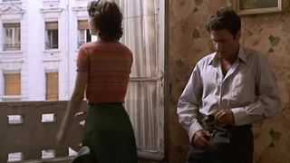 Laurence Cote scena nuda in Les voleurs (1996)