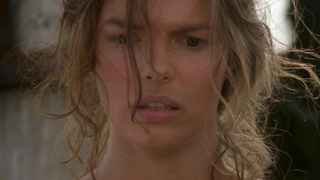 Jeanne Tripplehorn'un Waterworld'deki çıplak sahnesi (1995)