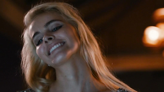 Isabel Lucas Bela bunda grande em corpo magro, bunda legal para o dayzzz:D - The Loft (2014)