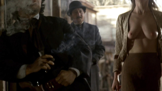 Paula Malcomson nackt, Ashleigh Kizer nackt, Brüste-Szene in Deadwood s03e11 (2006)