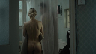 Kate Hudson desnuda, a tope - Good People (2014)