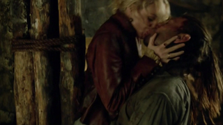 Hannah Nueva escena de sexo desnuda y a lo perrito - Black Sails s02e03 (2015)