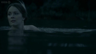 Rachael Stirling desnuda, Rosamund Pike - Mujeres enamoradas, parte 2 (2011)