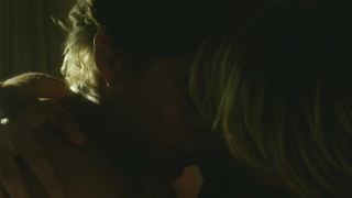 Naomi Watts sexy, Robin Wright nuda, scena di nudo, scena di sesso da Adore (2013)