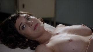 Lizzy Caplan desnuda, escena de sexo de Masters of Sex s01e09 (2013)