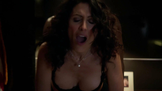 Lisa Edelstein nue, scène de sexe de House of Lies s02e05 (2013)