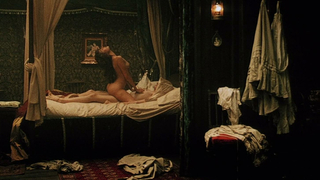 Vahina Giocante desnuda, escena de sexo de Blueberry (2004)