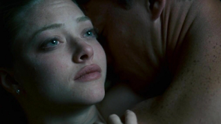 Amanda Seyfried çıplak, Sevgili John (2010) filminden seks sahnesi