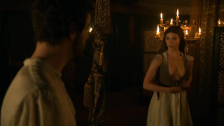 Scène érotique de Natalie Dormer de Game of Thrones s02e03 (2012)