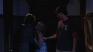 Escena erótica de Mircea Monroe de Las aguas negras de Echos Pond (2009)