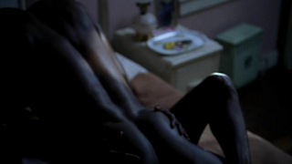 Rutina Wesley nago, scena seksu z True Blood s02 (2009)