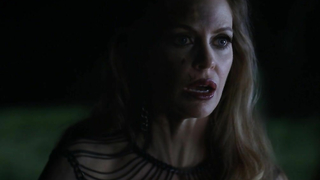 Scena erotica di Kristin Bauer da True Blood s04 (2011)