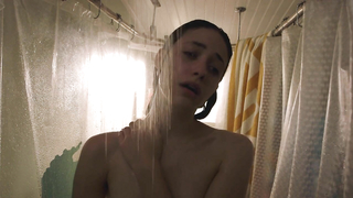 Emmy Rossum desnuda, escena de sexo de Shameless s03e01 (2013)