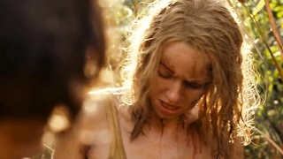 Escena erótica de Naomi Watts de Lo imposible (2012)