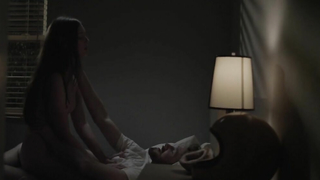 Sarah Hagan nua, cena de sexo de Sun Choke (2015)