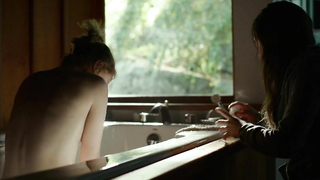 Scena erotyczna Evan Rachel Wood z filmu „Into the Forest” (2015)