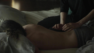 Ellen Page desnuda, escena de sexo de Into the Forest (2015)