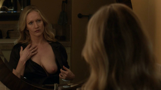 Escena erótica de Paula Malcomson de Ray Donovan s04e01 (2016)