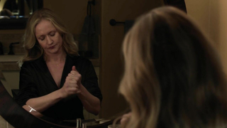 Escena erótica de Paula Malcomson de Ray Donovan s04e01 (2016)