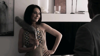 Carice van Houten nua, cena de sexo de The Happy Housewife (2010)