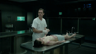 Daisy Ridley desnuda, escena erótica de Silent Witness s17e10 (2014)