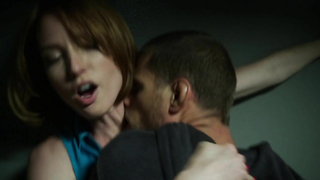 Abigail Wake y Alicia Witt desnudas, escena de sexo de Kingdom s01e02, escena de sexo de04 (2014)