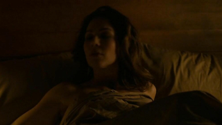 Lynn Collins desnuda, escena de Perdidos en el sol (2015)