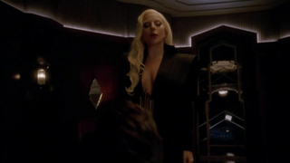 Lady Gaga seksowna, Angela Bassett seksowna, scena seksu z American Horror Story s05e03 (2015)