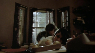 Linda Fiorentino desnuda, escena de sexo de La última seducción (1994)