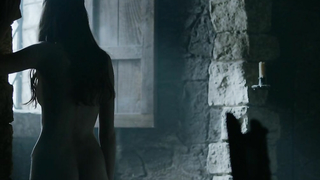 Charlotte Hope desnuda, escena de sexo de Juego de Tronos s05e05 (2015)