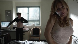 Sasha Alexander desnuda, escena de sexo de Shameless s05e11 (2015)