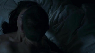 Lili Simmons nua, Trieste Kelly Dunn nua, cena de sexo de Banshee s02e06 (2014)