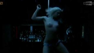 Agnieszka Zulewska nuda, Monika Pokorska nuda, scena di sesso da Fragmenty (2014)