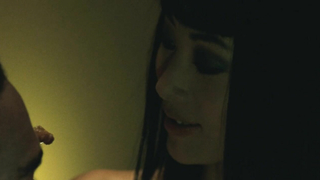 Bai Ling nago, scena seksu z She Hate Me (2004)